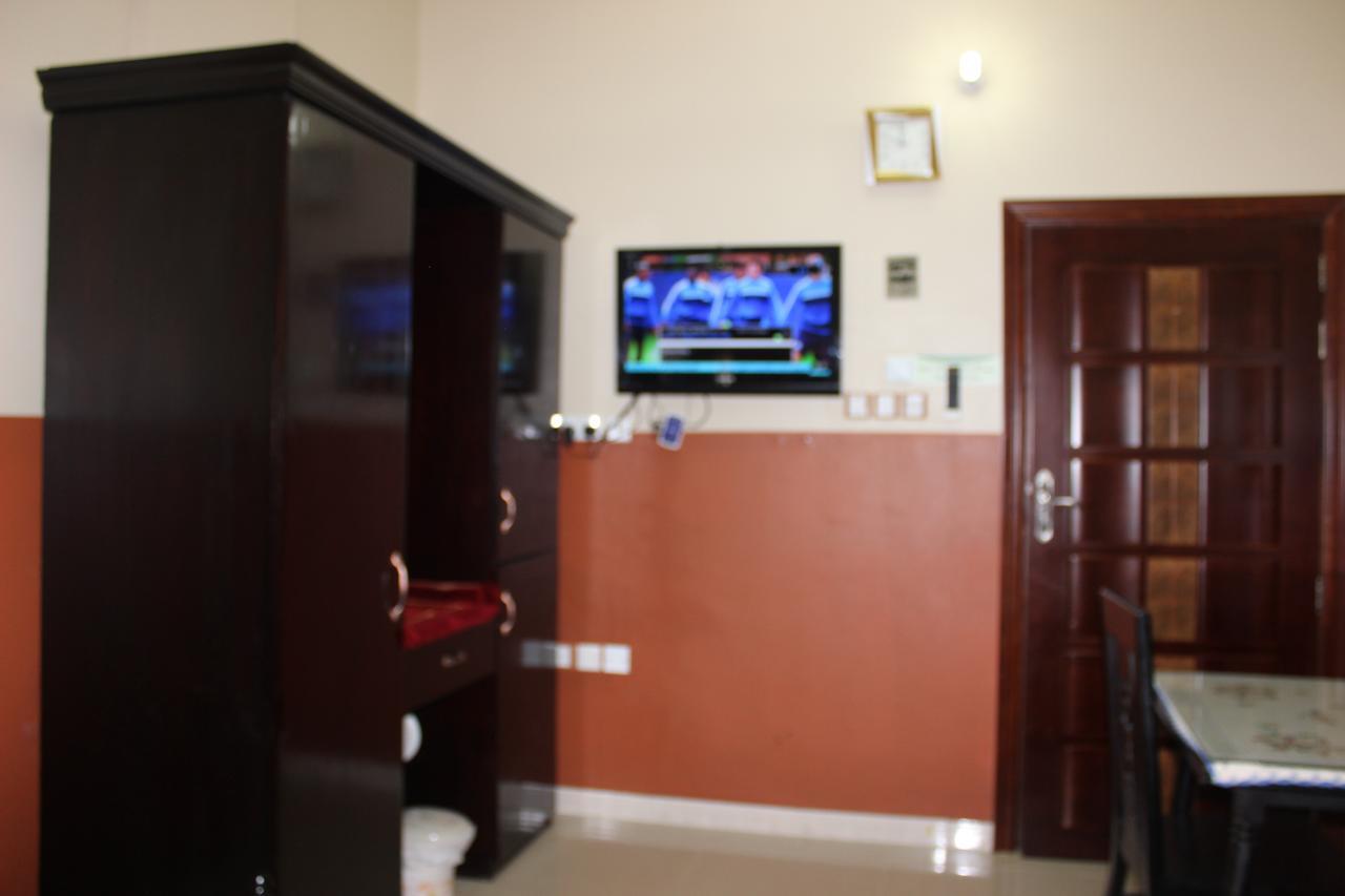 Five Continents Hotel Sur Bagian luar foto