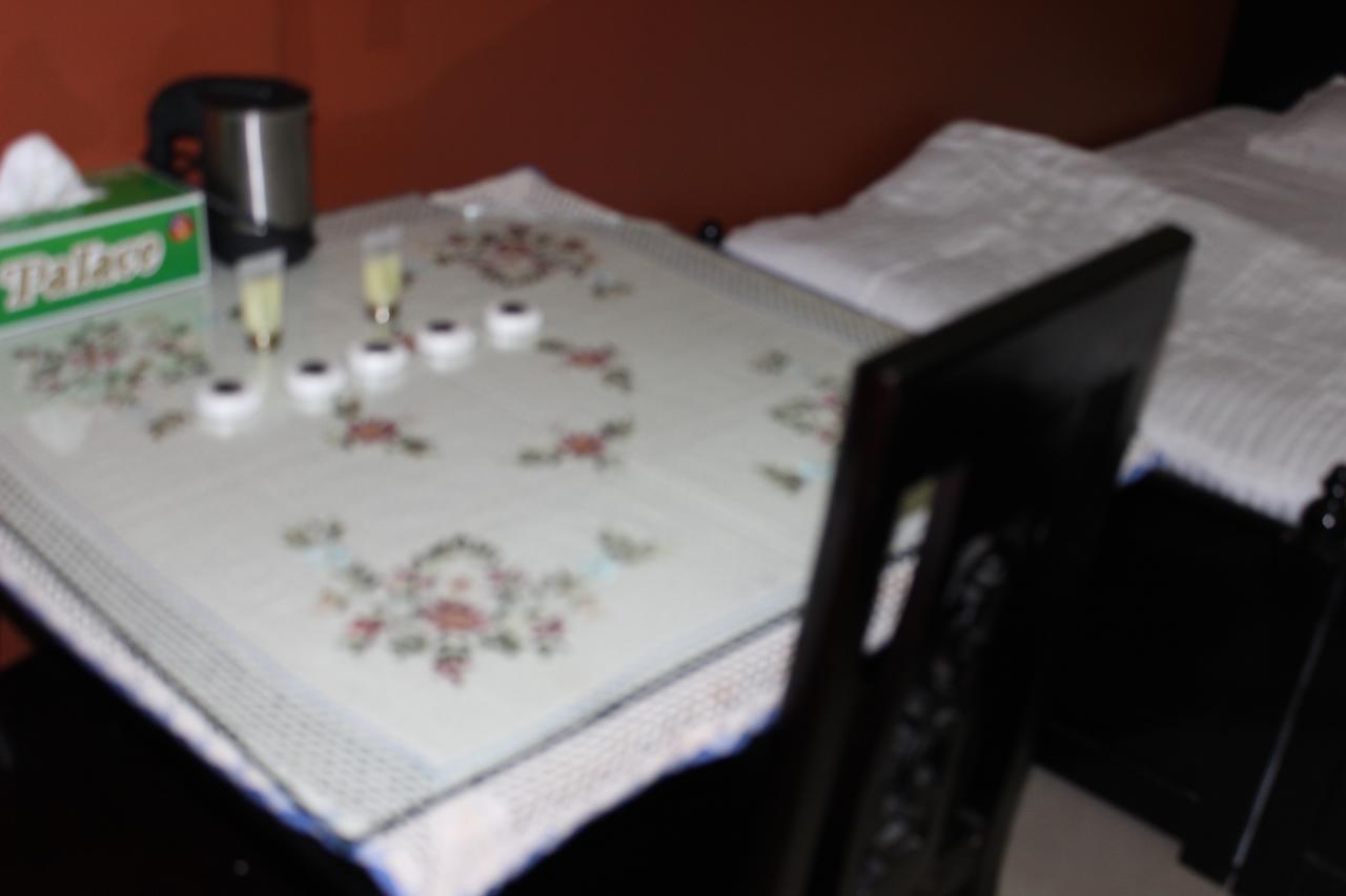 Five Continents Hotel Sur Bagian luar foto