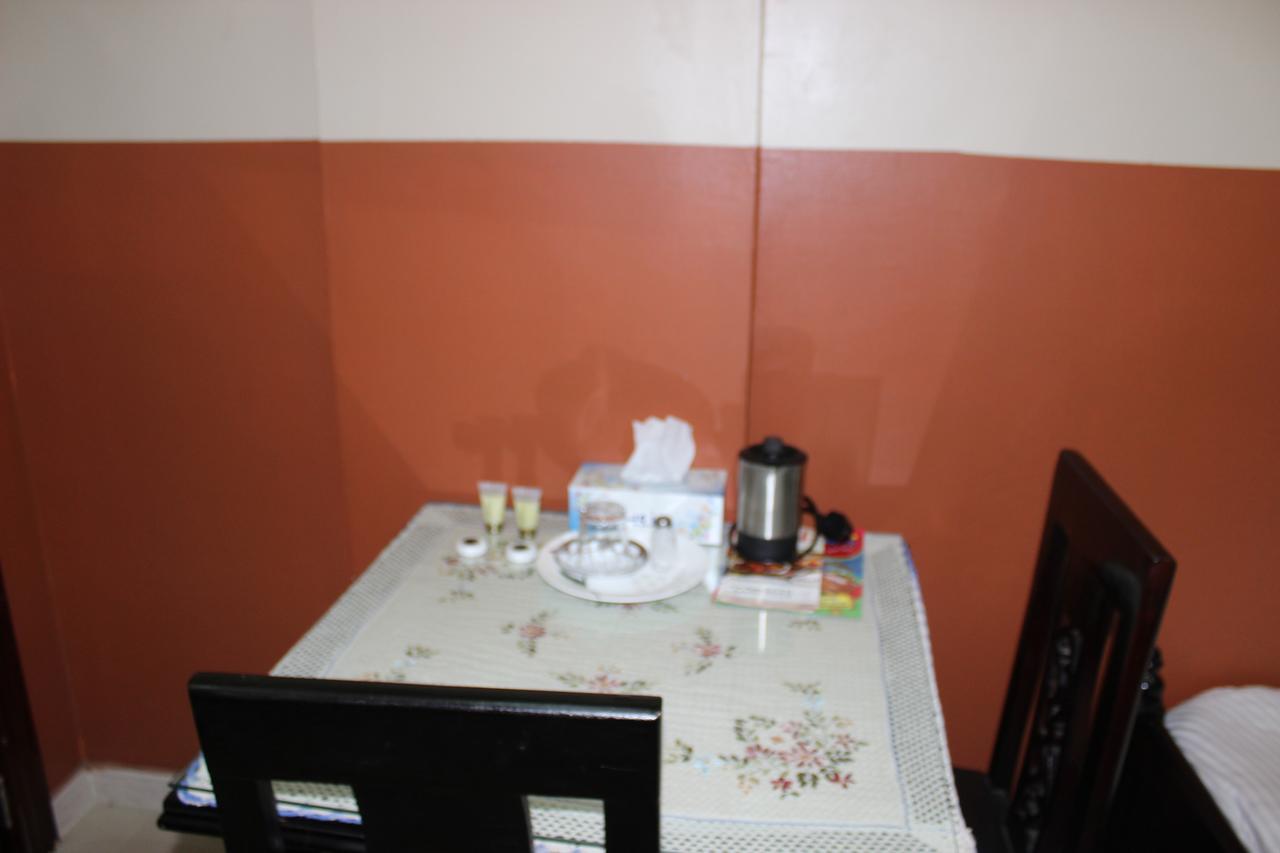 Five Continents Hotel Sur Bagian luar foto